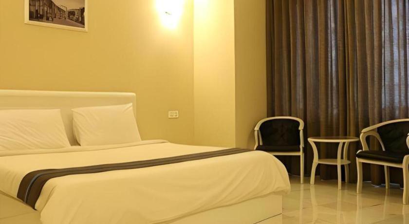 สแตลเลียน สวีท ปีนัง Hotel Jelutong ภายนอก รูปภาพ